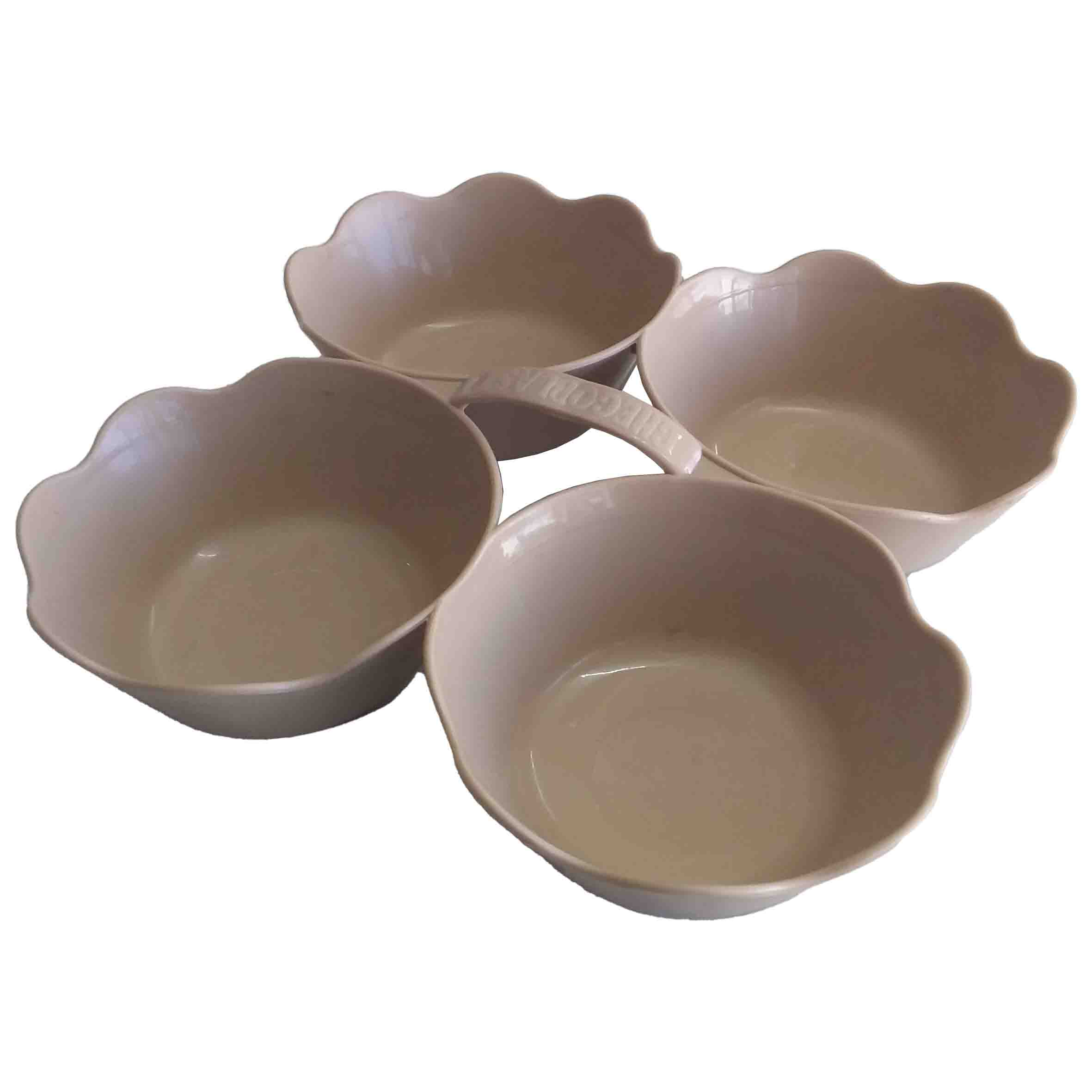 Salsera de plastico 4 depositos